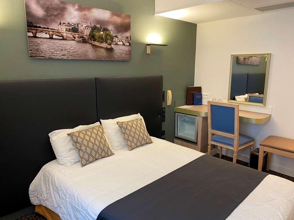 Hotel Louvre Sainte Anne Париж Номер фото